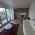 Apartamento Skyline Rooftop With 2 Balconies -401-